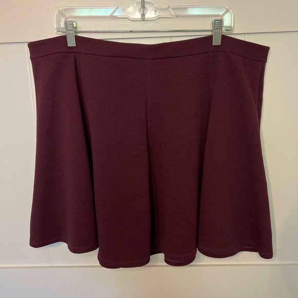 GAP Factory Dresses & Skirts - NWT Gap Maroon Skater Skirt size XXL